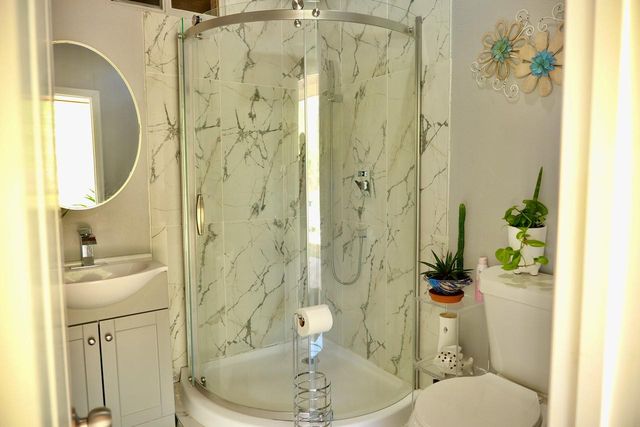 134 Deep Woods DR, Cedar Creek, TX 78612