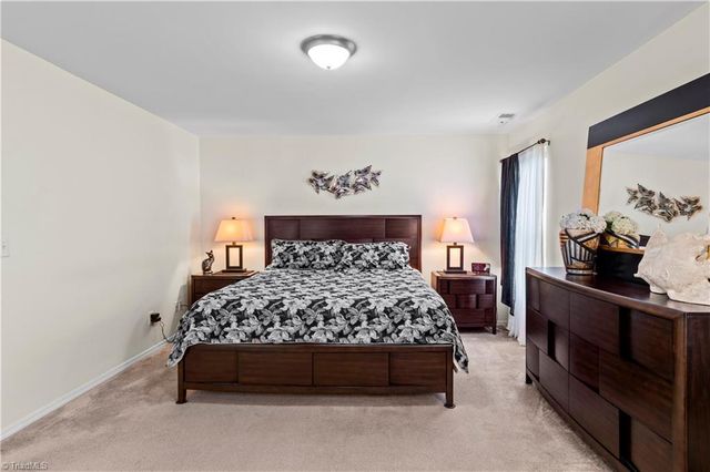 4533 Vernon Farms Boulevard, Kernersville, NC 27284