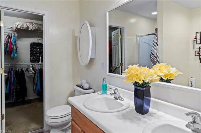 4533 Vernon Farms Boulevard, Kernersville, NC 27284
