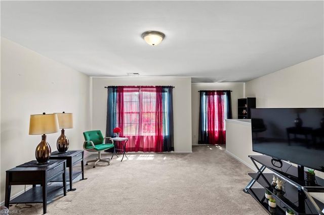 4533 Vernon Farms Boulevard, Kernersville, NC 27284