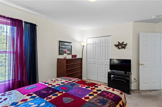 4533 Vernon Farms Boulevard, Kernersville, NC 27284