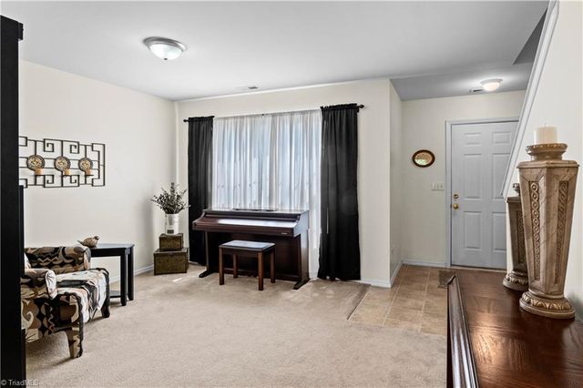 4533 Vernon Farms Boulevard, Kernersville, NC 27284