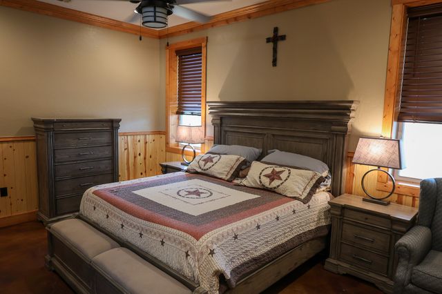 952 Jones Road, Newcastle, TX 76372