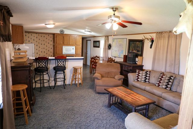 952 Jones Road, Newcastle, TX 76372