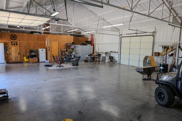 952 Jones Road, Newcastle, TX 76372