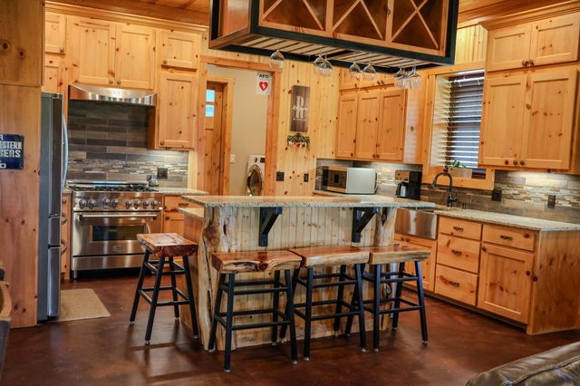 952 Jones Road, Newcastle, TX 76372
