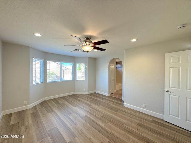 2516 E CAMELLIA Drive, Gilbert, AZ 85296