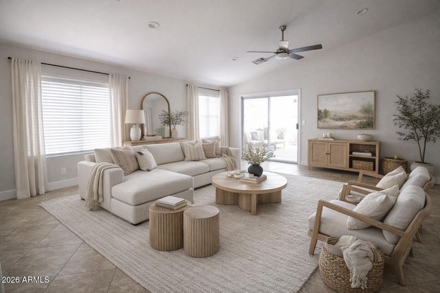 2516 E CAMELLIA Drive, Gilbert, AZ 85296