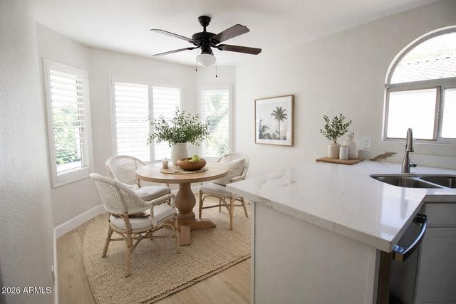 2516 E CAMELLIA Drive, Gilbert, AZ 85296