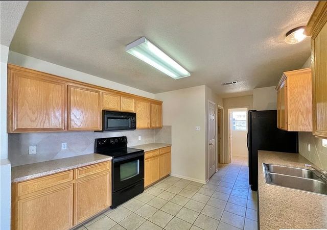 5610 BERTHA Drive, Killeen, TX 76542