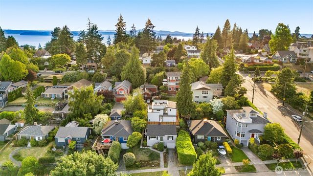 4411 50th Avenue SW, Seattle, WA 98116
