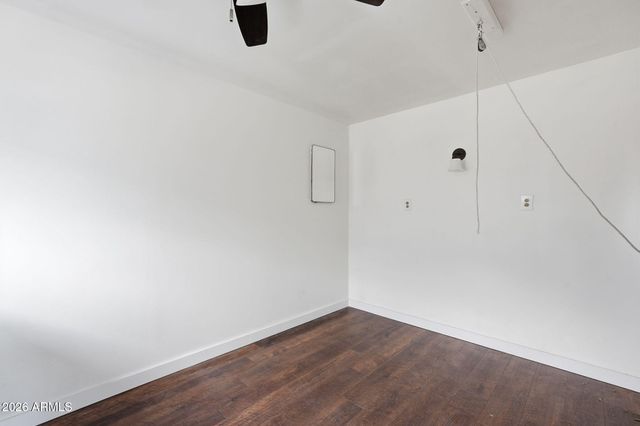 4702 N 30TH Place, Phoenix, AZ 85016