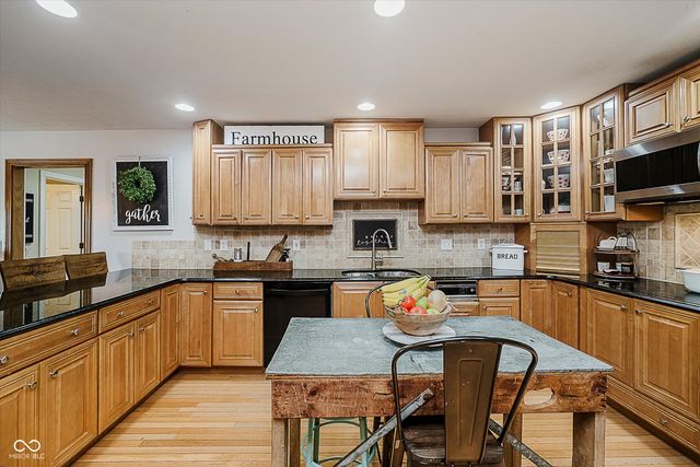 1910 W 211th Street, Westfield, IN 46069