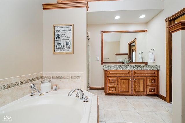 1910 W 211th Street, Westfield, IN 46069