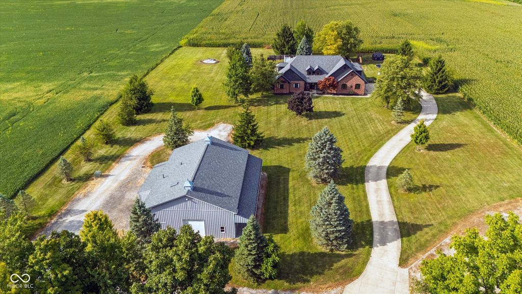 1910 W 211th Street, Westfield, IN 46069