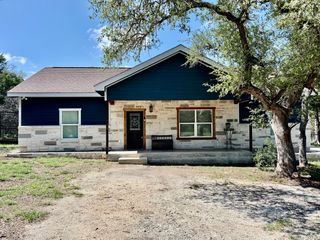 351 Line Camp Loop, Spring Branch, TX 78070