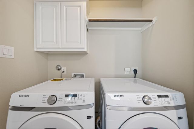 2715 Shadybrook Meadow Drive, Houston, TX 77080