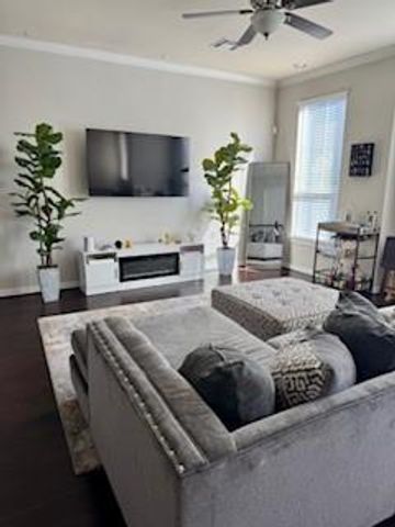 2715 Shadybrook Meadow Drive, Houston, TX 77080