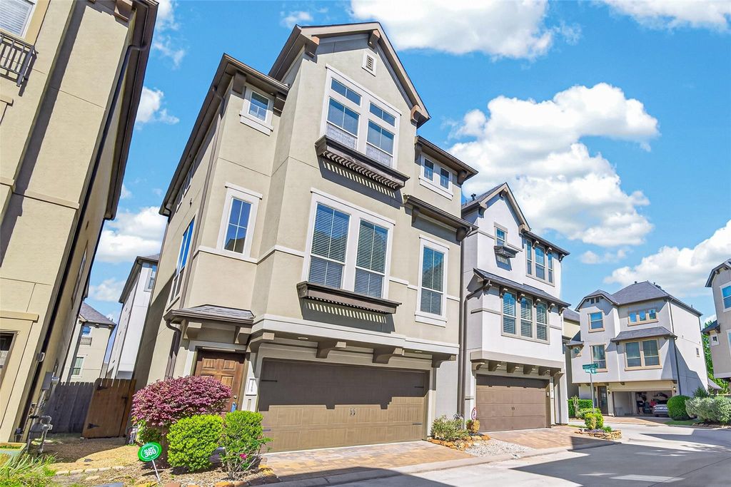 2715 Shadybrook Meadow Drive, Houston, TX 77080