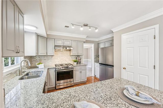 52 Bridle Lane, Marietta, GA 30068