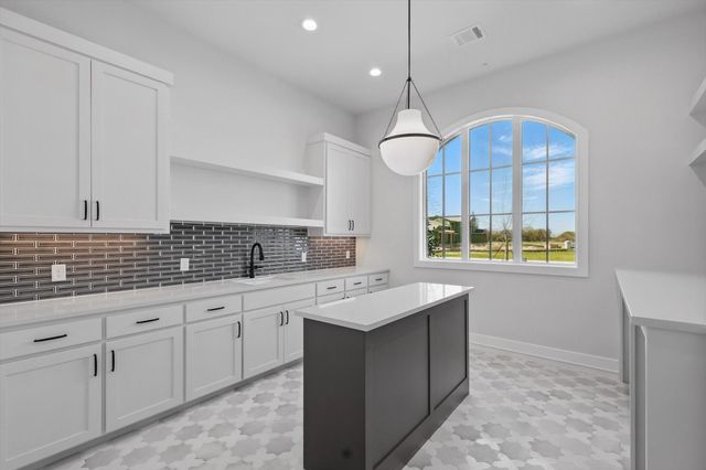 1418 Clydesdale Road, Bartonville, TX 76226