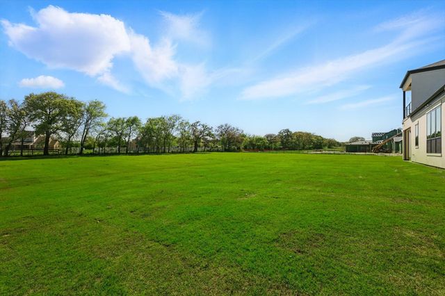 1418 Clydesdale Road, Bartonville, TX 76226