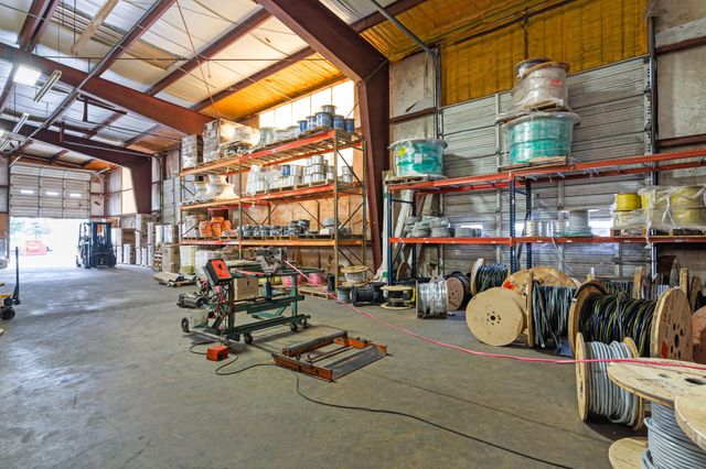 1212 N Ferdon Boulevard, Crestview, FL 32536