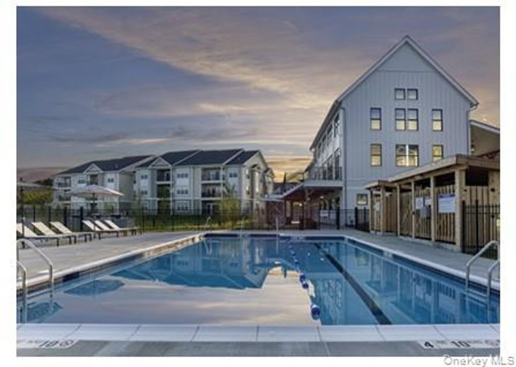 9 Monticello Drive 16304, Brewster, NY 10509
