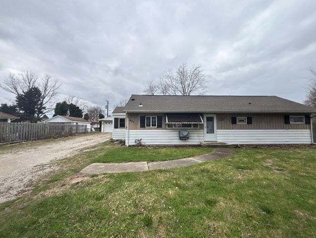 17W452 BUTTERFIELD Road, Villa Park, IL 60181