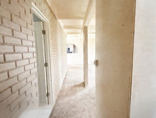 17W452 BUTTERFIELD Road, Villa Park, IL 60181