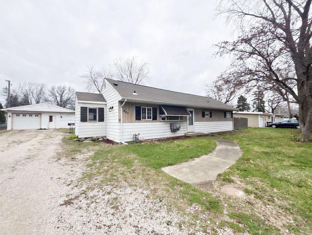 17W452 BUTTERFIELD Road, Villa Park, IL 60181