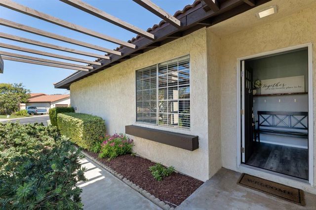 2407 Teaberry Glen, Escondido, CA 92027