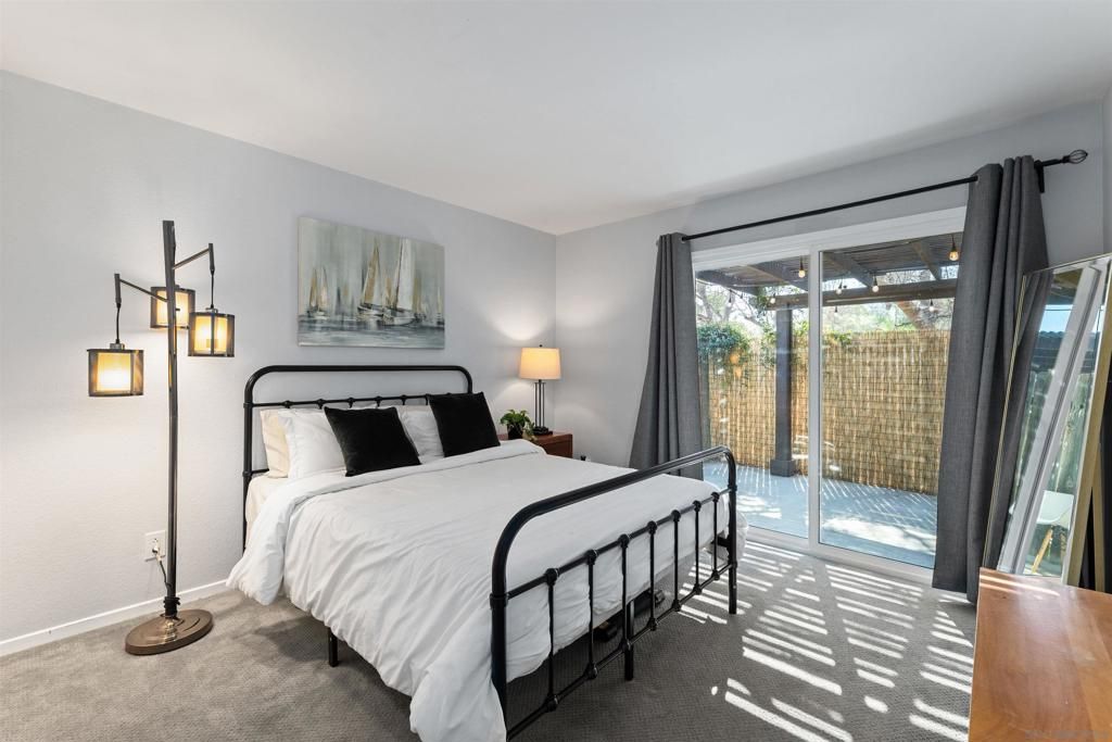 Image 21 of property listing at 2407 Teaberry Glen, Escondido, CA 92027