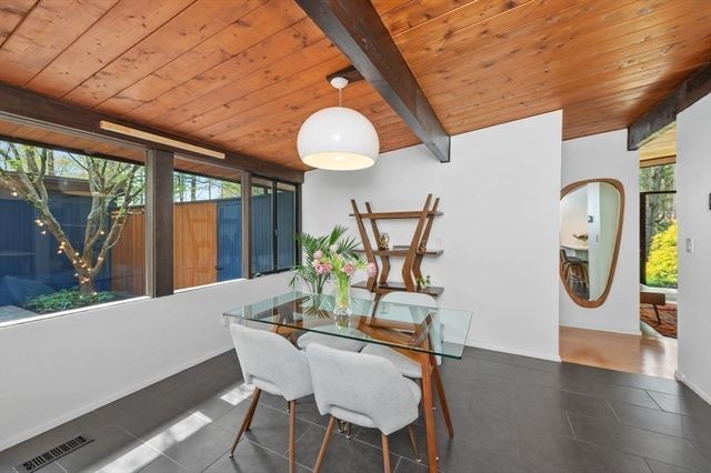 53 Campbell Rd, Wayland, MA 01778