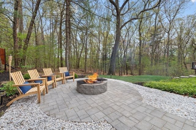 53 Campbell Rd, Wayland, MA 01778