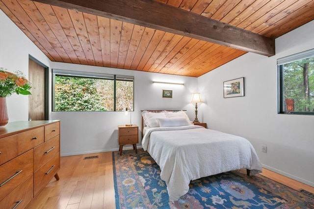 53 Campbell Rd, Wayland, MA 01778