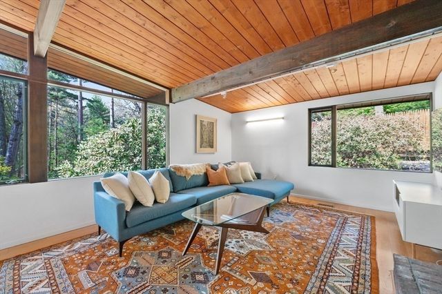 53 Campbell Rd, Wayland, MA 01778
