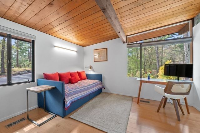 53 Campbell Rd, Wayland, MA 01778