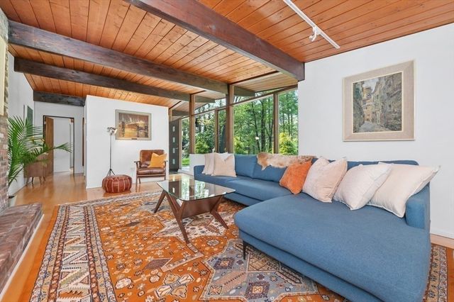 53 Campbell Rd, Wayland, MA 01778