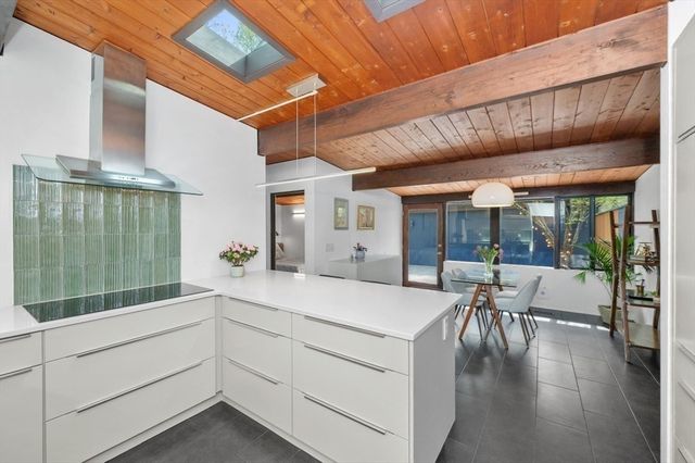 53 Campbell Rd, Wayland, MA 01778