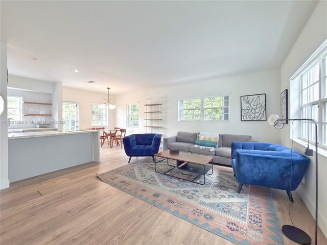 2750 SW 28th Ct 2750, Miami, FL 33133