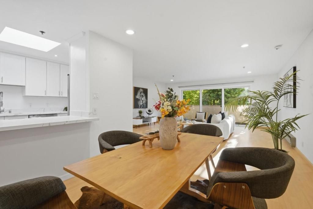 Image 13 of property listing at 405 91st Street 27, Daly City, CA 94015