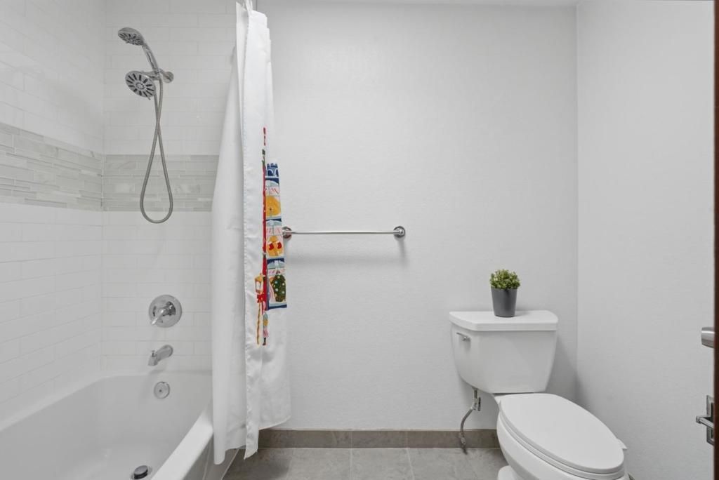 Image 24 of property listing at 405 91st Street 27, Daly City, CA 94015