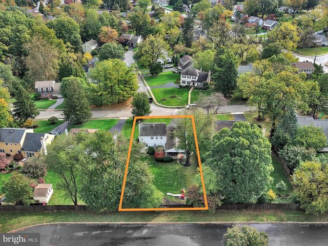 107 CRESTSIDE WAY, Malvern, PA 19355