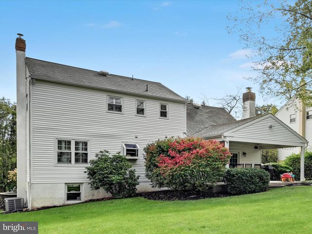 107 CRESTSIDE WAY, Malvern, PA 19355