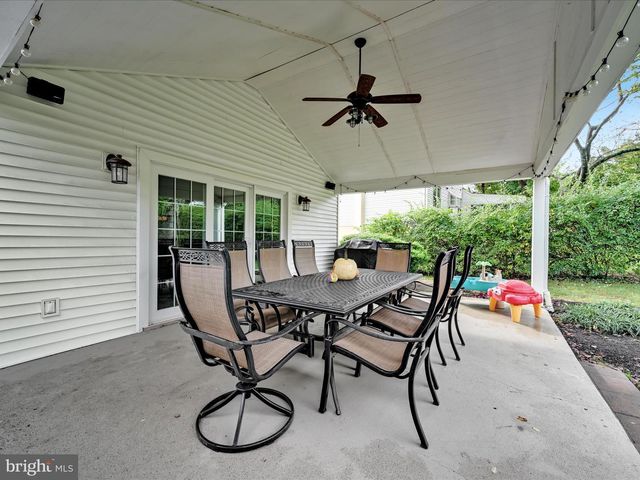 107 CRESTSIDE WAY, Malvern, PA 19355