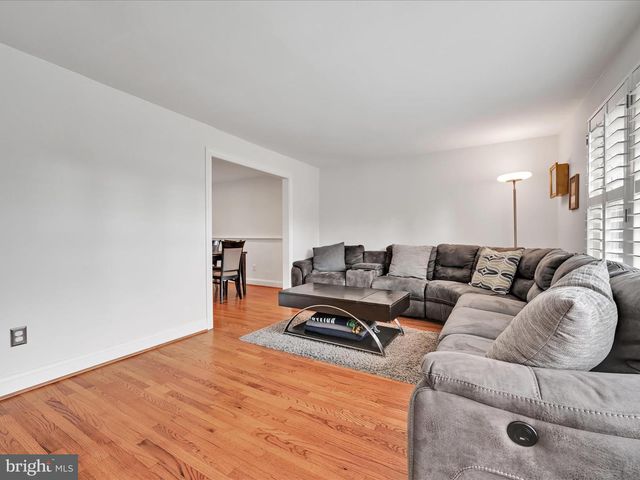 107 CRESTSIDE WAY, Malvern, PA 19355