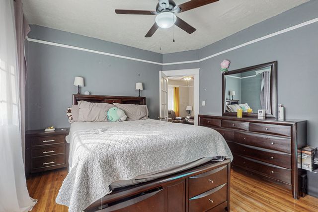 212 Sycamore Street NE, Albuquerque, NM 87106