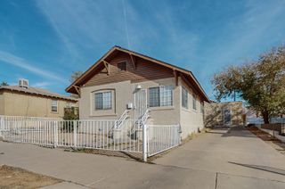 212 Sycamore Street NE, Albuquerque, NM 87106