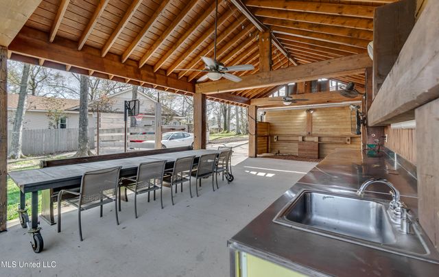 508 Pawnee Way, Madison, MS 39110